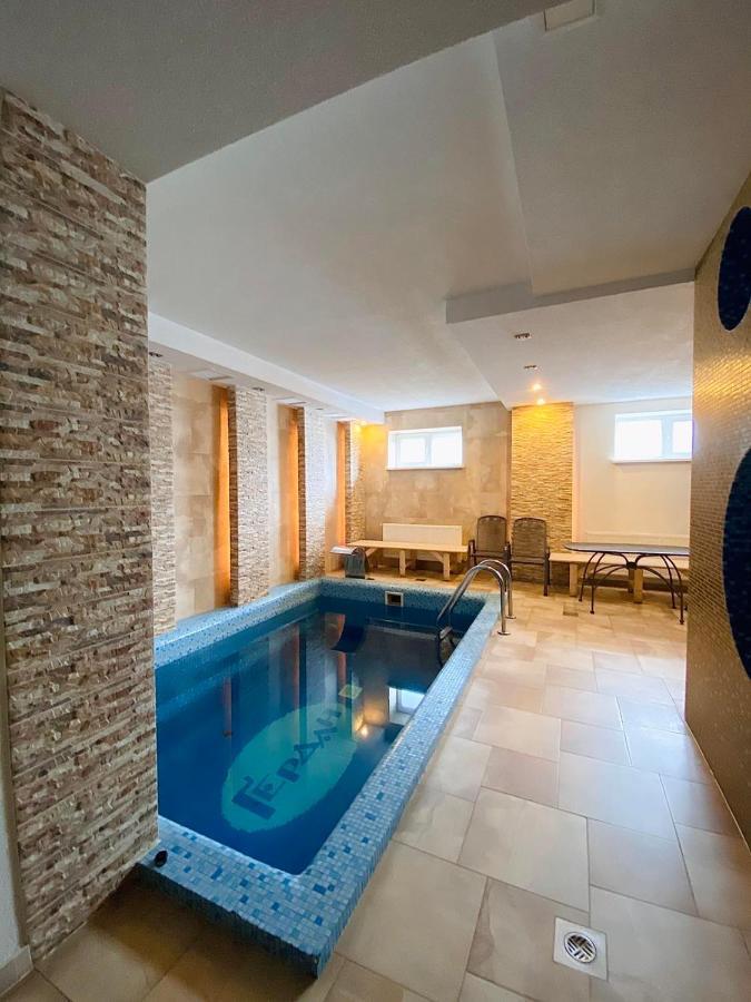 Gerdan Hotel Jaremcze Zewnętrze zdjęcie