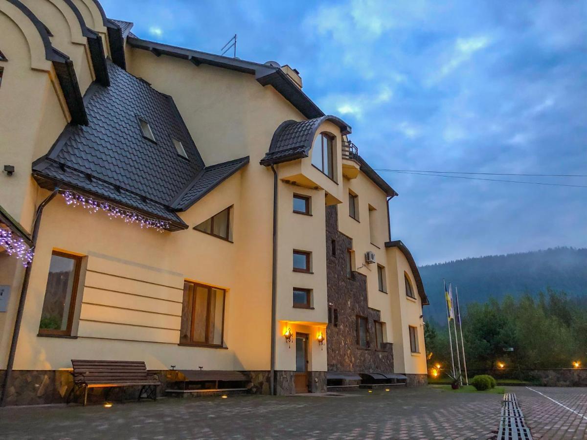Gerdan Hotel Jaremcze Zewnętrze zdjęcie